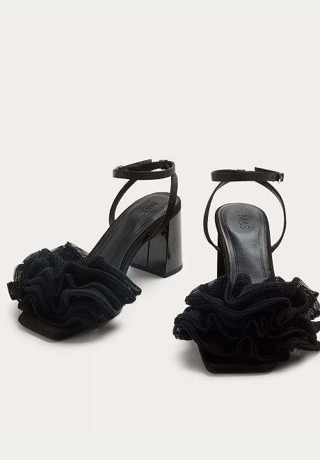 Festive shopping at Crystal Peaks