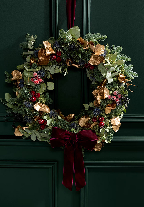 Winter berry Christmas wreath
